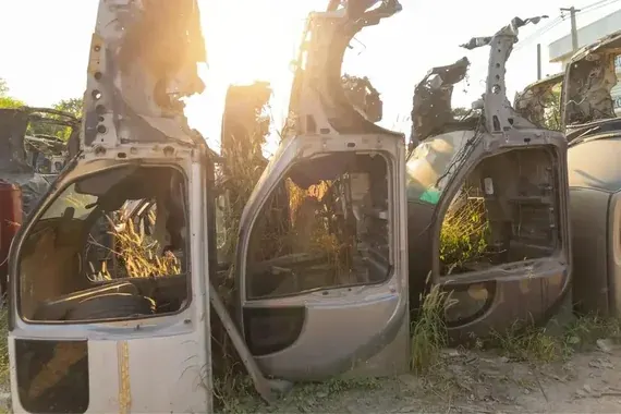 Wells Auto Parts - Auto Parts Display